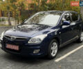 Синий Хендай i30, объемом двигателя 1.4 л и пробегом 191 тыс. км за 6200 $, фото 1 на Automoto.ua
