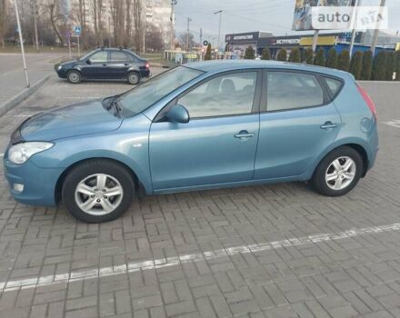 Синій Хендай i30, об'ємом двигуна 1.6 л та пробігом 290 тис. км за 5900 $, фото 4 на Automoto.ua