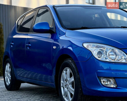 Синий Хендай i30, объемом двигателя 1.6 л и пробегом 192 тыс. км за 7800 $, фото 8 на Automoto.ua