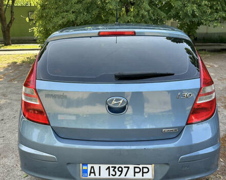 Синий Хендай i30, объемом двигателя 1.58 л и пробегом 279 тыс. км за 5500 $, фото 7 на Automoto.ua