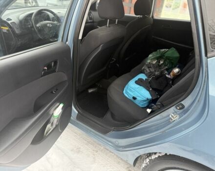 Синій Хендай i30, об'ємом двигуна 1.4 л та пробігом 126 тис. км за 5850 $, фото 17 на Automoto.ua