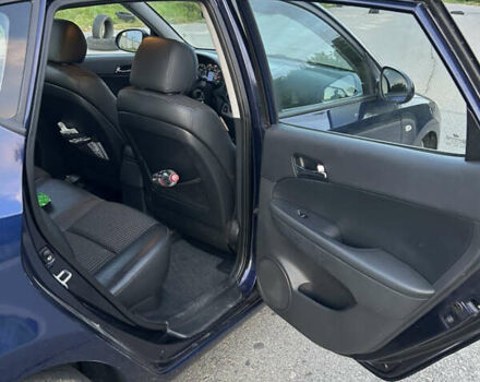 Синий Хендай i30, объемом двигателя 2 л и пробегом 222 тыс. км за 6750 $, фото 10 на Automoto.ua