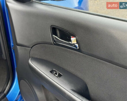 Синий Хендай i30, объемом двигателя 1.6 л и пробегом 189 тыс. км за 7900 $, фото 45 на Automoto.ua