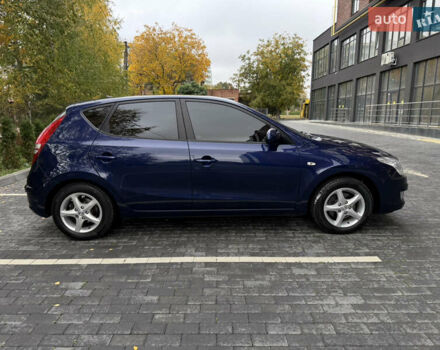 Синий Хендай i30, объемом двигателя 1.4 л и пробегом 191 тыс. км за 6200 $, фото 47 на Automoto.ua