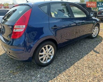 Синій Хендай i30, об'ємом двигуна 1.6 л та пробігом 225 тис. км за 5800 $, фото 6 на Automoto.ua
