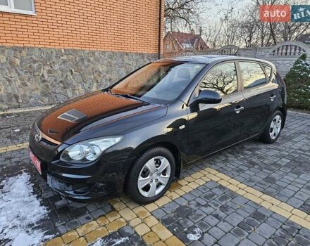 Синий Хендай i30, объемом двигателя 1.4 л и пробегом 184 тыс. км за 5500 $, фото 1 на Automoto.ua