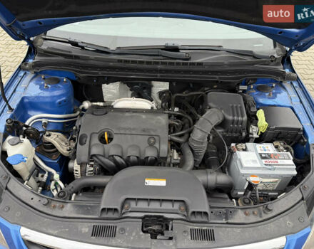 Синий Хендай i30, объемом двигателя 1.4 л и пробегом 235 тыс. км за 6350 $, фото 23 на Automoto.ua