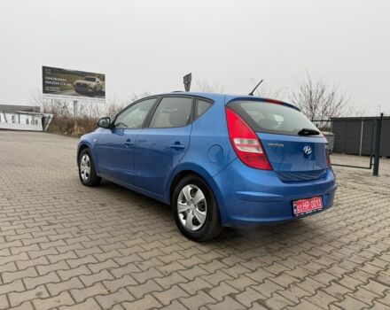 Синий Хендай i30, объемом двигателя 1.4 л и пробегом 235 тыс. км за 6153 $, фото 5 на Automoto.ua