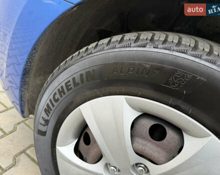 Синий Хендай i30, объемом двигателя 1.4 л и пробегом 235 тыс. км за 6350 $, фото 20 на Automoto.ua