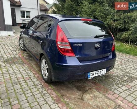 Синий Хендай i30, объемом двигателя 1.4 л и пробегом 155 тыс. км за 6700 $, фото 6 на Automoto.ua