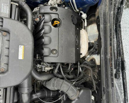 Синий Хендай i30, объемом двигателя 1.4 л и пробегом 251 тыс. км за 4100 $, фото 14 на Automoto.ua