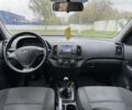 Синий Хендай i30, объемом двигателя 1.4 л и пробегом 251 тыс. км за 4100 $, фото 6 на Automoto.ua