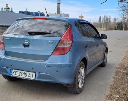Синий Хендай i30, объемом двигателя 1.6 л и пробегом 134 тыс. км за 7200 $, фото 3 на Automoto.ua