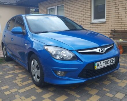 Синій Хендай i30, об'ємом двигуна 1.6 л та пробігом 220 тис. км за 7200 $, фото 3 на Automoto.ua