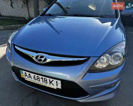 Синий Хендай i30, объемом двигателя 1.6 л и пробегом 152 тыс. км за 8200 $, фото 7 на Automoto.ua