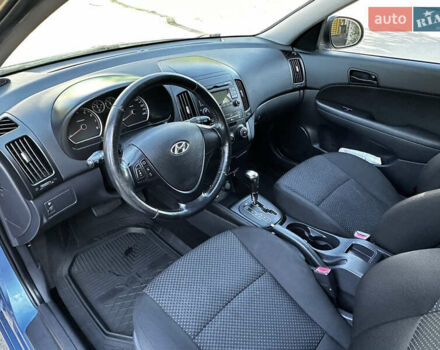 Синий Хендай i30, объемом двигателя 1.6 л и пробегом 152 тыс. км за 8200 $, фото 9 на Automoto.ua