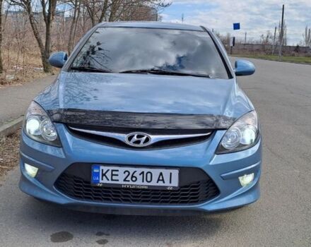 Синий Хендай i30, объемом двигателя 1.6 л и пробегом 133 тыс. км за 7300 $, фото 1 на Automoto.ua