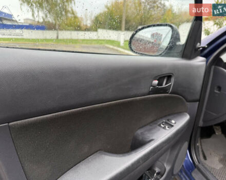 Синий Хендай i30, объемом двигателя 1.4 л и пробегом 251 тыс. км за 4100 $, фото 8 на Automoto.ua