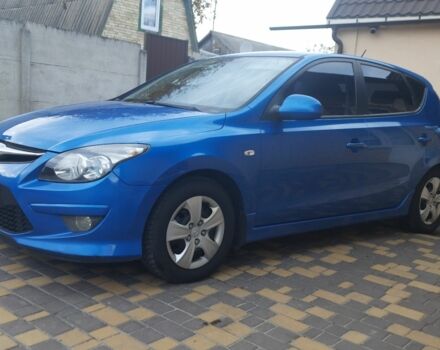 Синій Хендай i30, об'ємом двигуна 1.6 л та пробігом 220 тис. км за 7200 $, фото 2 на Automoto.ua