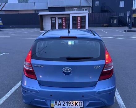 Синий Хендай i30, объемом двигателя 1.59 л и пробегом 174 тыс. км за 8500 $, фото 5 на Automoto.ua