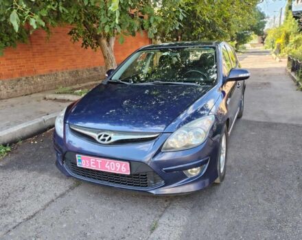 Синій Хендай i30, об'ємом двигуна 1.6 л та пробігом 223 тис. км за 5800 $, фото 4 на Automoto.ua