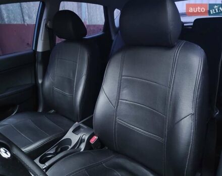 Синий Хендай i30, объемом двигателя 1.4 л и пробегом 145 тыс. км за 6300 $, фото 15 на Automoto.ua