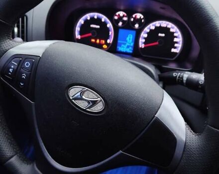 Синий Хендай i30, объемом двигателя 1.4 л и пробегом 145 тыс. км за 6300 $, фото 14 на Automoto.ua