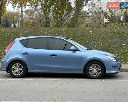 Хендай i30 2011 в Киеве на Automoto.ua Синий Хендай i30, объемом двигателя 1.58 л и пробегом 160 тыс. км за 8700 $, фото 23 на Automoto.ua