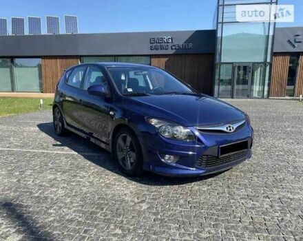 Синий Хендай i30, объемом двигателя 1.6 л и пробегом 248 тыс. км за 7500 $, фото 17 на Automoto.ua