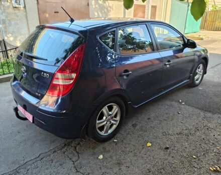Синій Хендай i30, об'ємом двигуна 1.6 л та пробігом 223 тис. км за 5800 $, фото 8 на Automoto.ua
