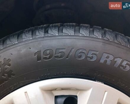 Синій Хендай i30, об'ємом двигуна 1.59 л та пробігом 198 тис. км за 6400 $, фото 10 на Automoto.ua