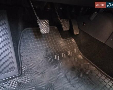 Синій Хендай i30, об'ємом двигуна 1.59 л та пробігом 198 тис. км за 6400 $, фото 12 на Automoto.ua