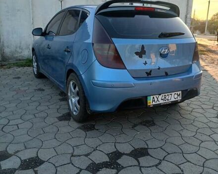 Синий Хендай i30, объемом двигателя 1.4 л и пробегом 145 тыс. км за 6300 $, фото 4 на Automoto.ua