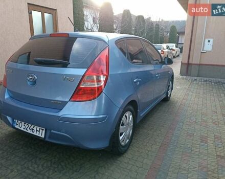 Синій Хендай i30, об'ємом двигуна 1.59 л та пробігом 198 тис. км за 6400 $, фото 3 на Automoto.ua