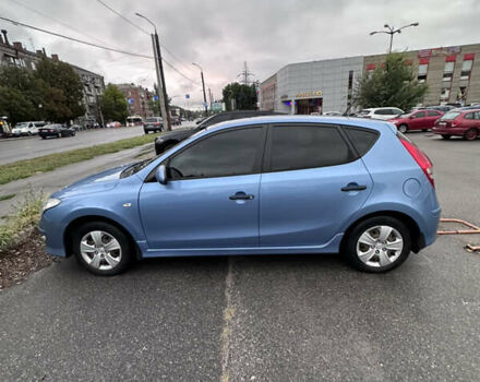 Синий Хендай i30, объемом двигателя 1.4 л и пробегом 138 тыс. км за 6900 $, фото 4 на Automoto.ua