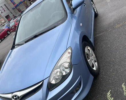 Синий Хендай i30, объемом двигателя 1.4 л и пробегом 138 тыс. км за 6900 $, фото 6 на Automoto.ua