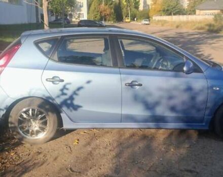 Хендай i30 2011 в Чернигове на Automoto.ua Синий Хендай i30, объемом двигателя 1.4 л и пробегом 35 тыс. км за 8000 $, фото 1 на Automoto.ua