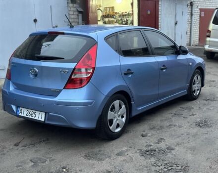 Синий Хендай i30, объемом двигателя 1.6 л и пробегом 185 тыс. км за 6750 $, фото 5 на Automoto.ua