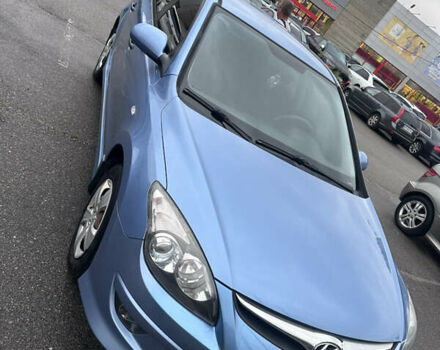 Синий Хендай i30, объемом двигателя 1.4 л и пробегом 138 тыс. км за 6900 $, фото 7 на Automoto.ua