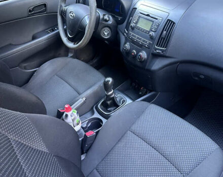 Синий Хендай i30, объемом двигателя 1.4 л и пробегом 138 тыс. км за 6900 $, фото 26 на Automoto.ua