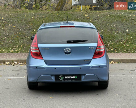 Хендай i30 2011 в Киеве на Automoto.ua Синий Хендай i30, объемом двигателя 1.58 л и пробегом 160 тыс. км за 8700 $, фото 13 на Automoto.ua