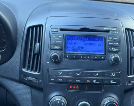 Синий Хендай i30, объемом двигателя 1.4 л и пробегом 138 тыс. км за 6900 $, фото 19 на Automoto.ua