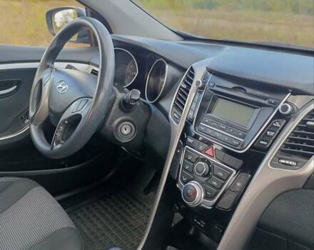 Синий Хендай i30, объемом двигателя 1.4 л и пробегом 158 тыс. км за 8500 $, фото 9 на Automoto.ua