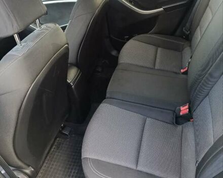 Синий Хендай i30, объемом двигателя 1.4 л и пробегом 158 тыс. км за 8500 $, фото 14 на Automoto.ua