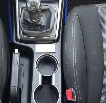 Синій Хендай i30, об'ємом двигуна 1.4 л та пробігом 159 тис. км за 7200 $, фото 20 на Automoto.ua