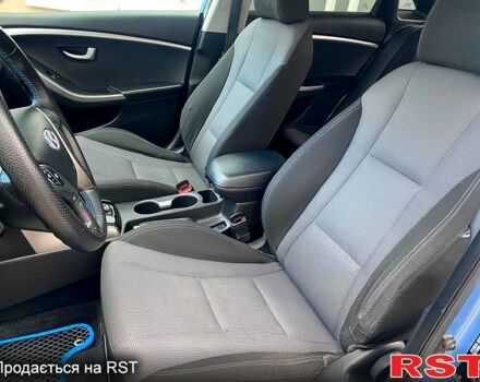 Хендай i30 2012 в Одессе на Automoto.ua Синий Хендай i30, объемом двигателя 1.6 л и пробегом 170 тыс. км за 10200 $, фото 10 на Automoto.ua