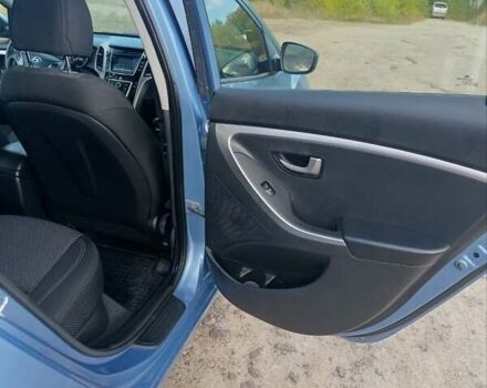 Синий Хендай i30, объемом двигателя 1.4 л и пробегом 158 тыс. км за 8500 $, фото 13 на Automoto.ua