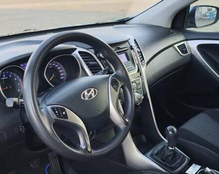 Синій Хендай i30, об'ємом двигуна 1.4 л та пробігом 159 тис. км за 7200 $, фото 12 на Automoto.ua