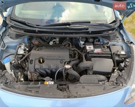 Синий Хендай i30, объемом двигателя 1.4 л и пробегом 158 тыс. км за 8500 $, фото 4 на Automoto.ua