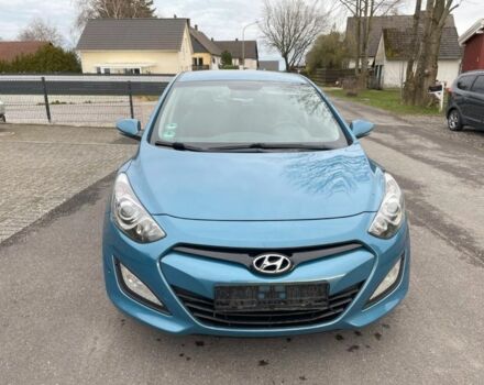Синий Хендай i30, объемом двигателя 1.6 л и пробегом 161 тыс. км за 10500 $, фото 1 на Automoto.ua
